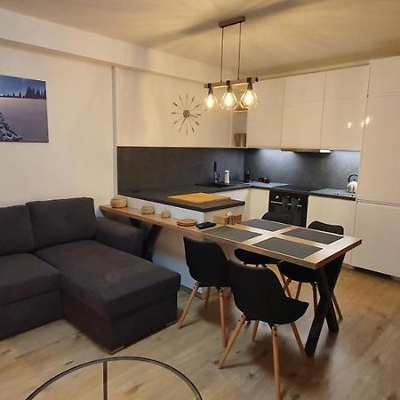 Apartmán Nerudovka D 104, Finská sauna, garážové stání Loučná pod Klínovcem Extérieur photo