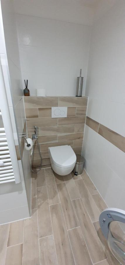 Apartmán Nerudovka D 104, Finská sauna, garážové stání Loučná pod Klínovcem Extérieur photo