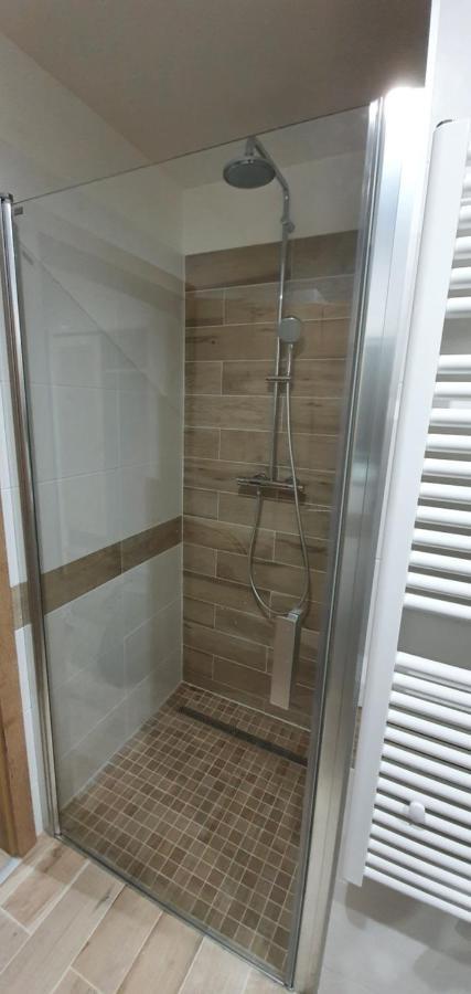 Apartmán Nerudovka D 104, Finská sauna, garážové stání Loučná pod Klínovcem Extérieur photo